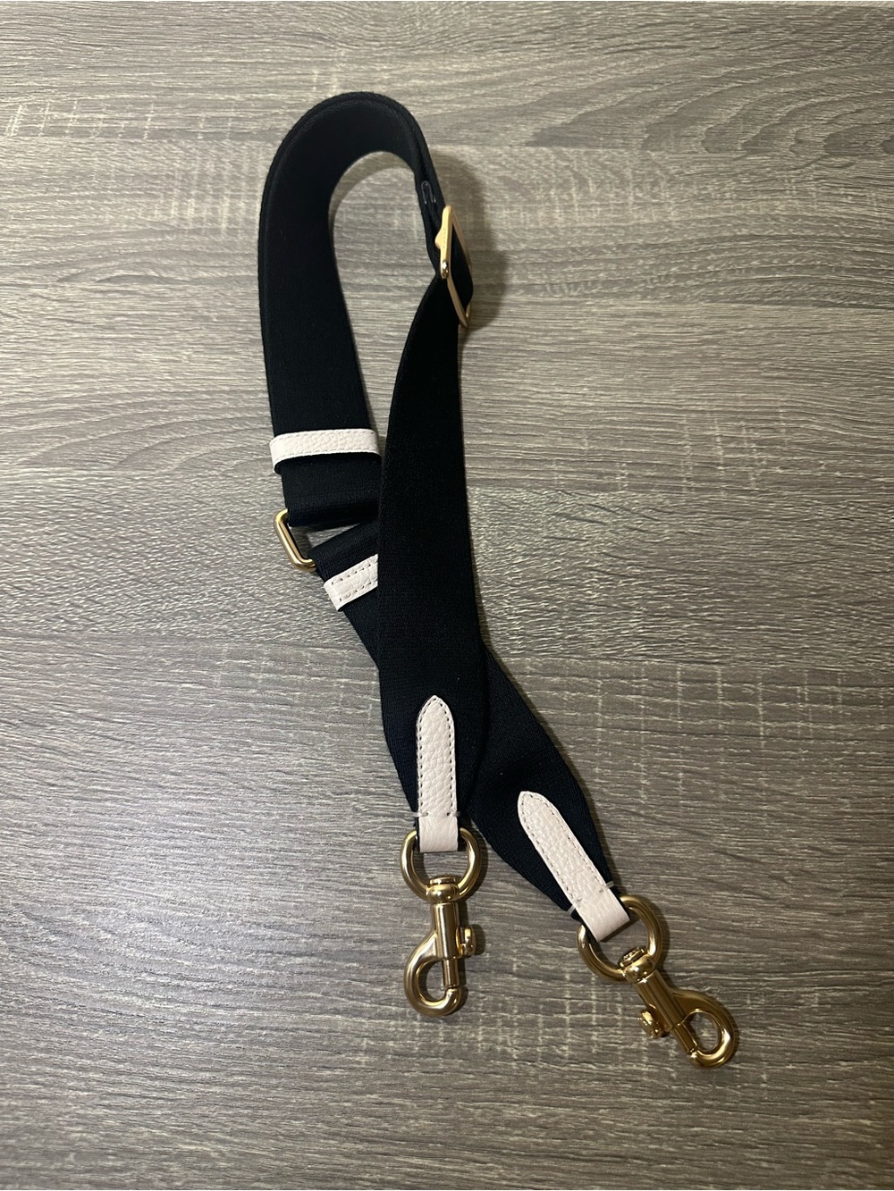 COACH Black Canvas REPLACEMENT STRAP, Cream Leather Gold Hardware 42’´Adjustable - Picture 4 of 4